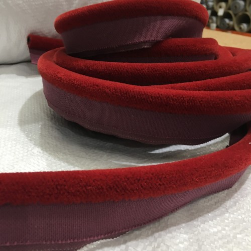 Furflex Tack On Red